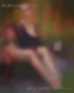 sexy older women in spandex wanting sex